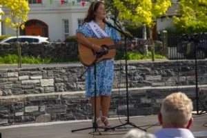 Longford Rose Sara Lee Greene