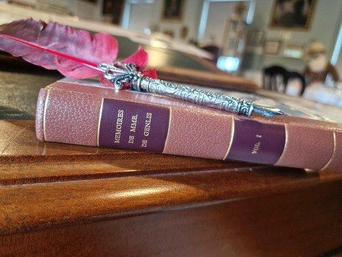 the book: Memoirs of Madame la Comtesse de Genlis